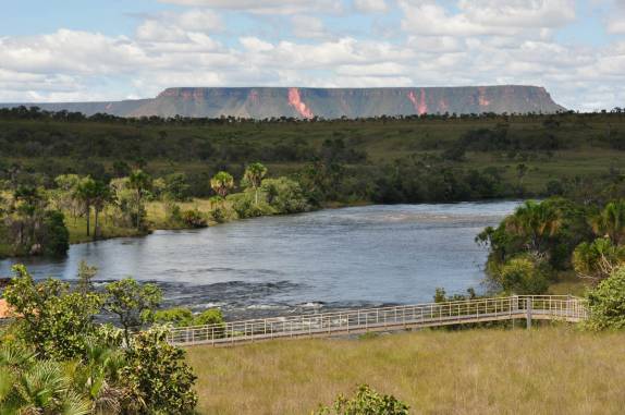 Rio Novo, um pouco acima da Cachoeira da Velha, no Jalapão - TO